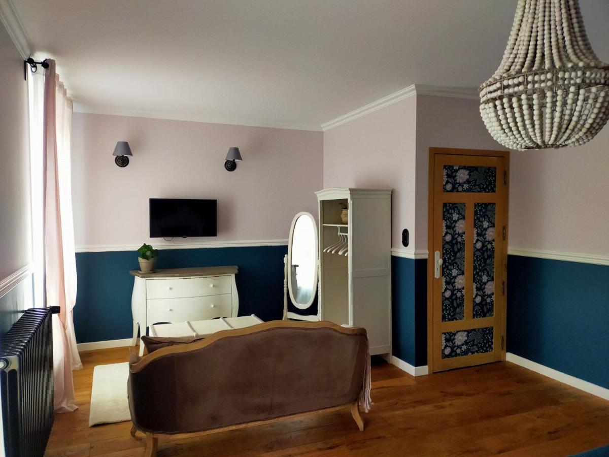 La Belle Epoque Otel Kerlaz Dış mekan fotoğraf